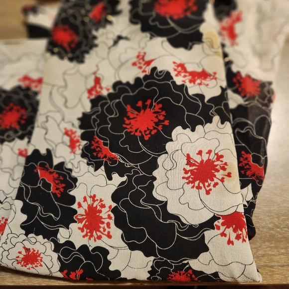 Skirt - Picture 5 of 8